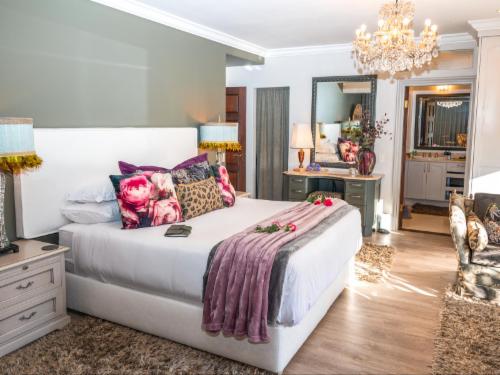Enchanted Forest Suite