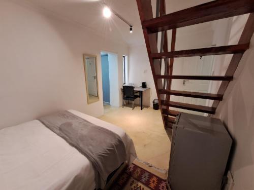 Standard Double Room 7 on 16