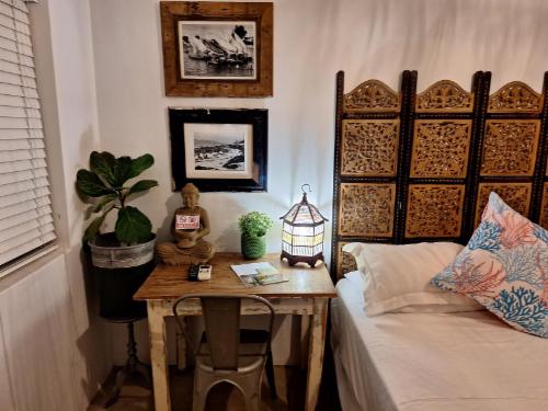 Comfort Queen Room