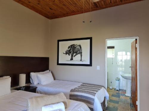Deluxe Single Suite