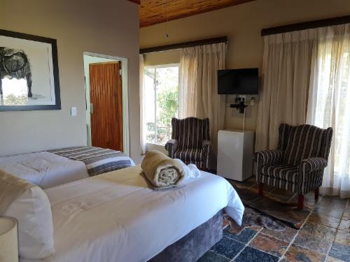 Deluxe Single Suite