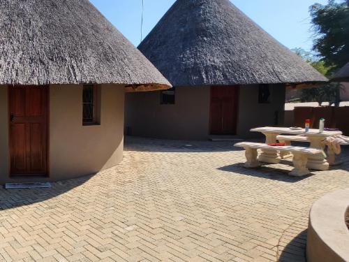 Luxury 2-Sleeper Chalets