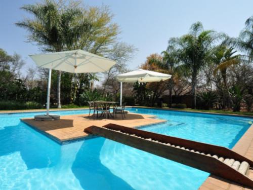 Luxury 4 Sleeper Chalet 1