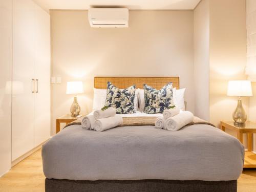 One Bed Sea View First Floor 205