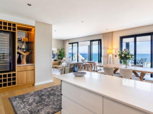 Two Bed Penthouse 2nd floor 301