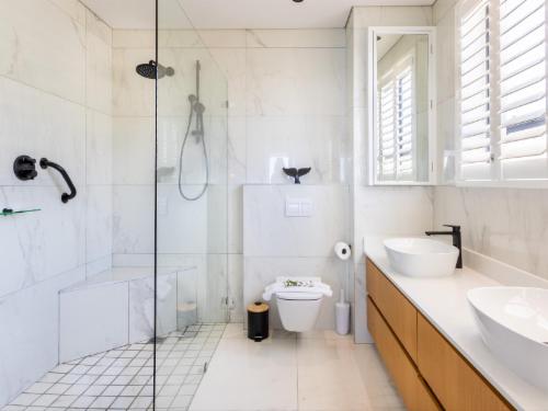 Two Bed Penthouse 2nd floor 301