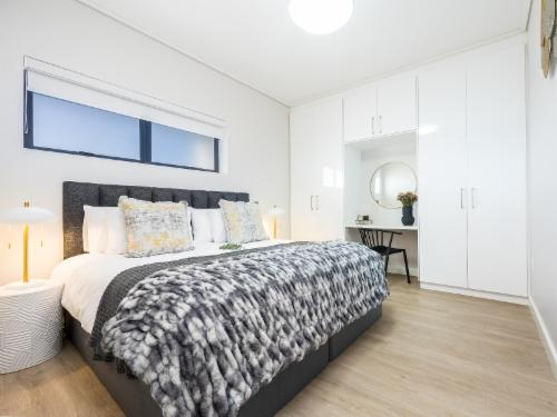 Two Bed Pool View Delux 305