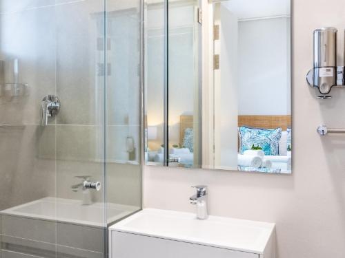 Two Bed Pool View Delux 307