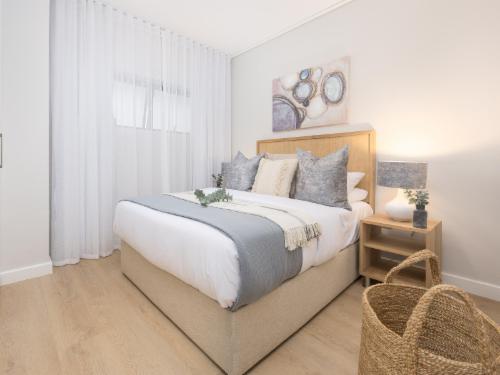 Two Bed Pool View Superior 306