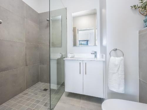 Two Bed Pool View Superior 306