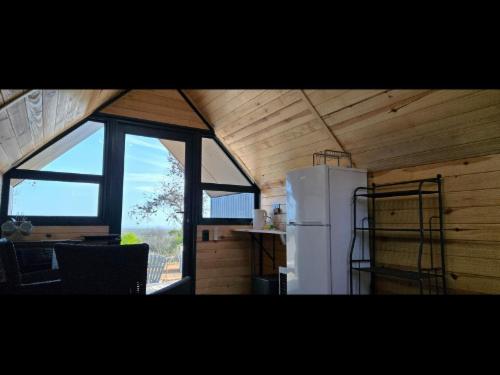 Cabin 3 - Glamping Site