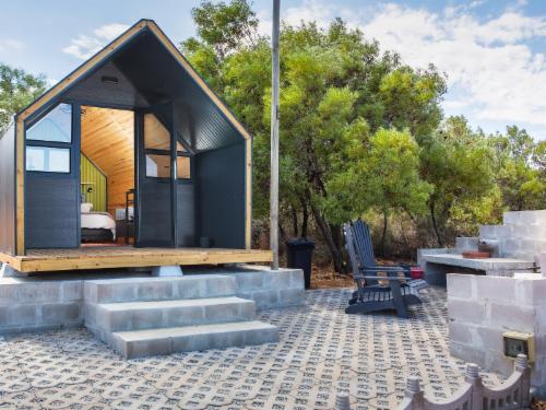Cabin 2 - Glamping Site