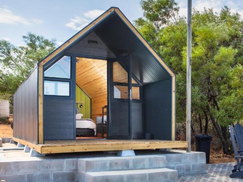 Cabin 4 - Glamping Site