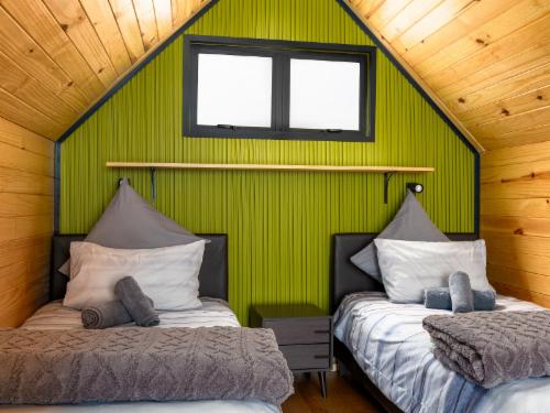 Cabin 10 - Glamping Site