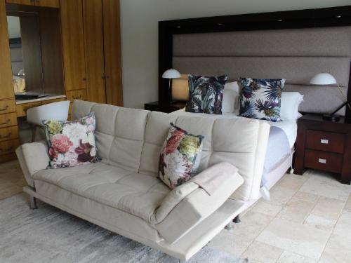 Lord Graceson Suite