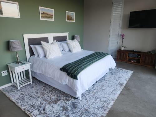 Premier Luxury Room