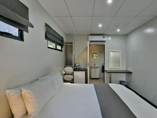 SleepOver Punda Maria Gate - Double Room
