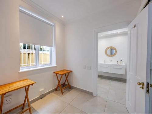 Superior King Room Room 1