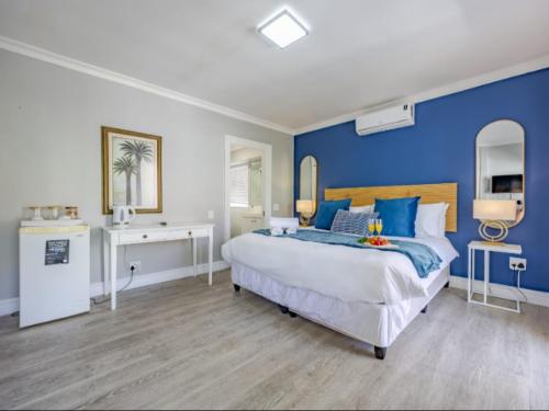 Deluxe King Room Room 5