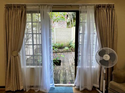 King Room with Garden View