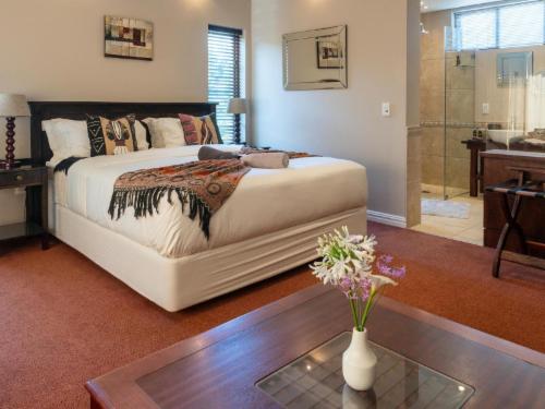Luxury Suite (4)