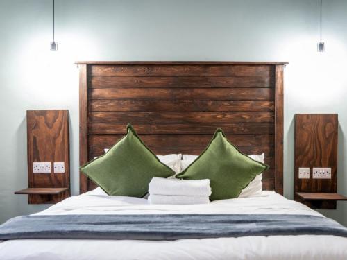 One Bedroom Apartments