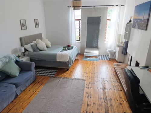 Room 5 - Double Room