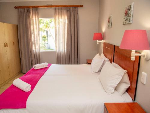 2 Sleeper Chalet