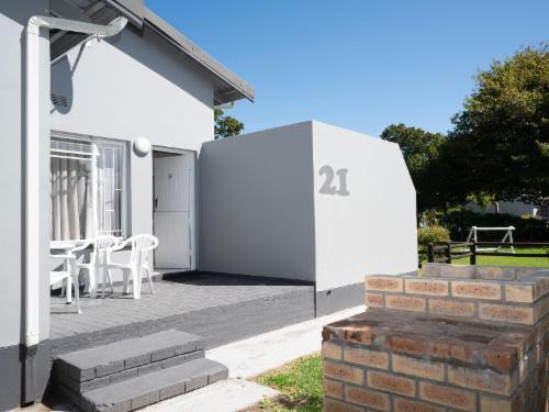 3 Sleeper Standard Chalet