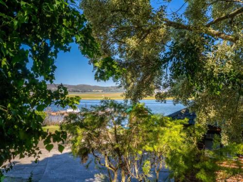 Knysna Lagoon - Lakeview Haven Chalet