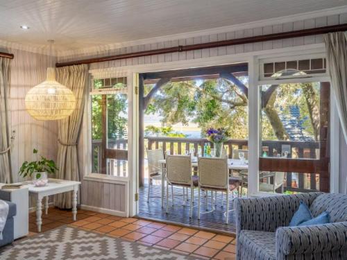 Knysna Lagoon - Lakeview Haven Chalet