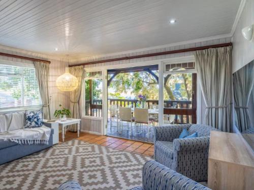 Knysna Lagoon - Lakeview Haven Chalet