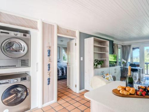 Knysna River Club - Waterside Magic