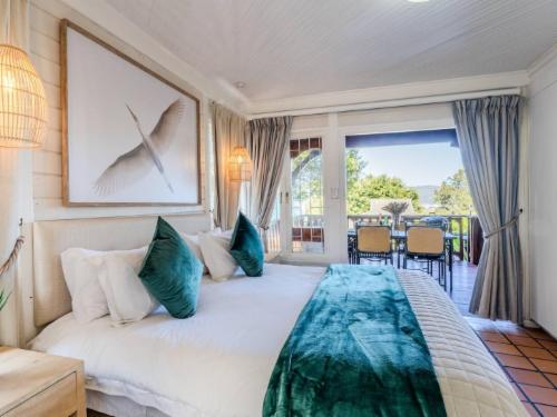 Knysna - Paradise by the Lagoon