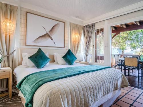 Knysna - Paradise by the Lagoon