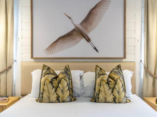 Magical Lagoon-side Chalet 27