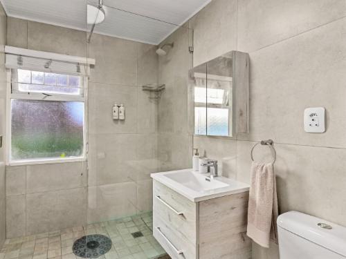 Knysna Lagoon - Summer Breeze