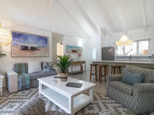 Knysna Lagoon - Summer Breeze