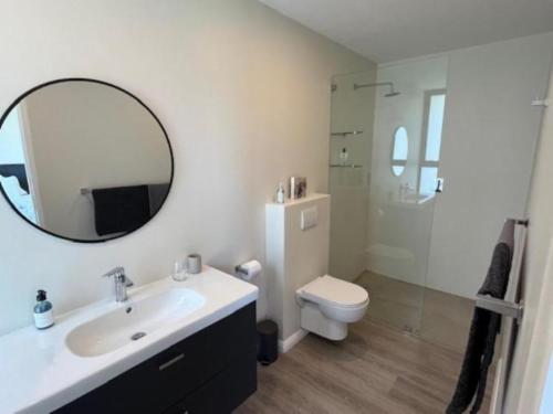 King or Twin bed Room with Garden View