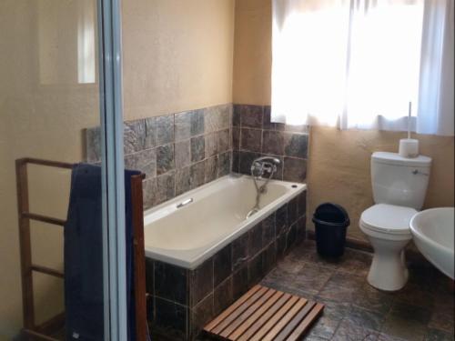 Cosy 6-Sleeper Chalet