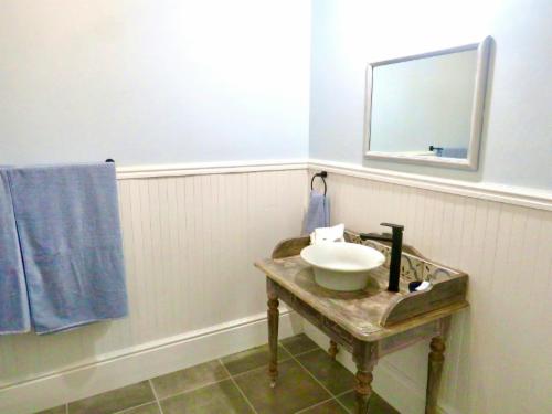 Gledhill Garden Cottage - Family Suite