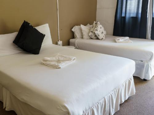 Basic Triple Room