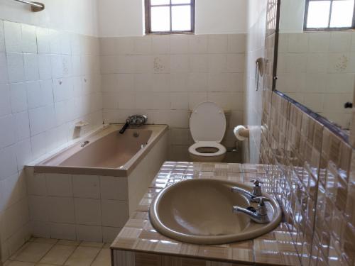 Basic Triple Room