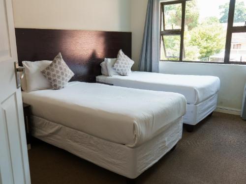 Deluxe Twin Room with balcony