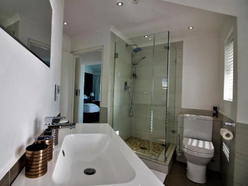 Deluxe Suite with Sea View