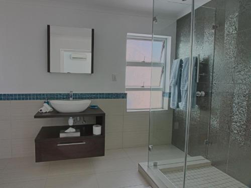 Superior Suite with Pool View