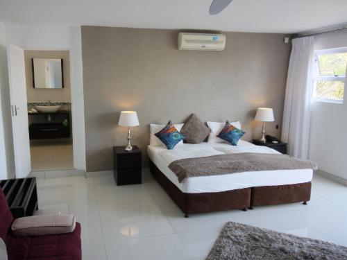 Executive Suite with Garden View