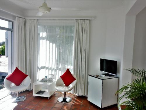Premier Suite with Garden View
