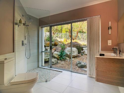 Junior Suite with Garden View