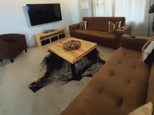 Classic 2-Bedroom Apartment